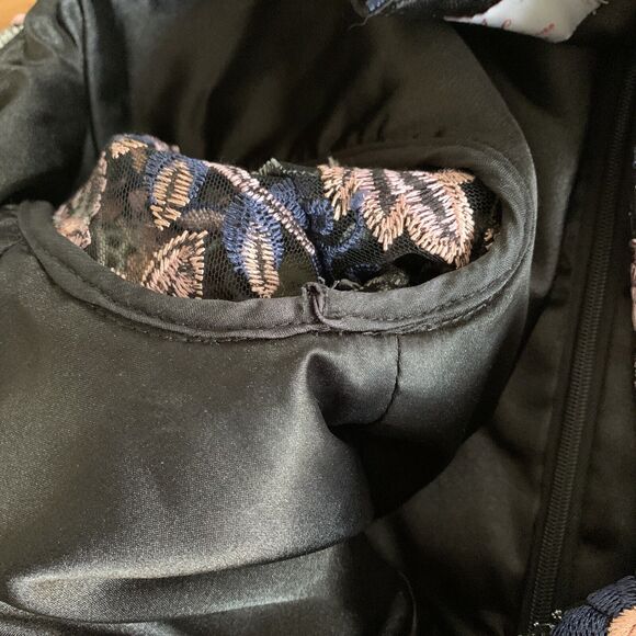 Anthropologie Dress ML Monique Lhuillier Embroidery Floral Bell Sleeve Roupell 0 - Picture 15 of 16